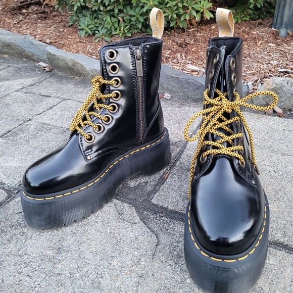 Dr. Martens Black Combat Boots with Yellow Laces - Picture 5 of 15
